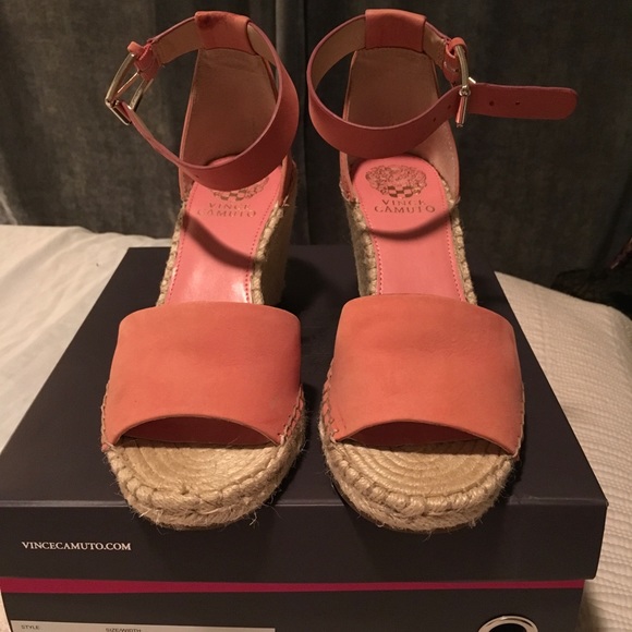 vince camuto vc leera